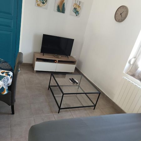 Les Hirondelles Villa Arrest Exteriör bild
